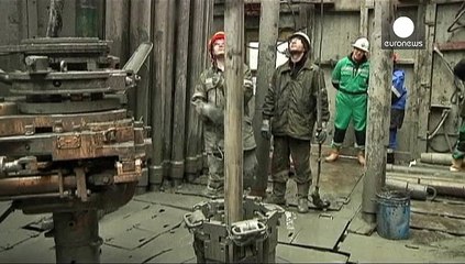 El rublo se hunde arrastrado por la caída imparable del precio del petróleo