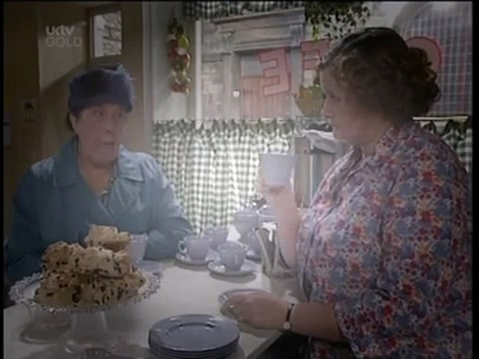 Last Of The Summer Wine Season 13 Episode  04 Cashflow Problems
