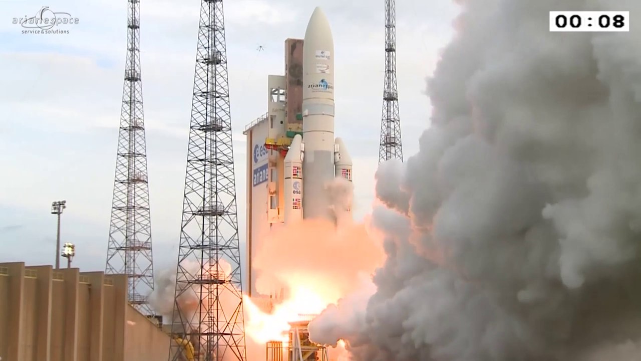 Ariane 5 launch (08/20/15)