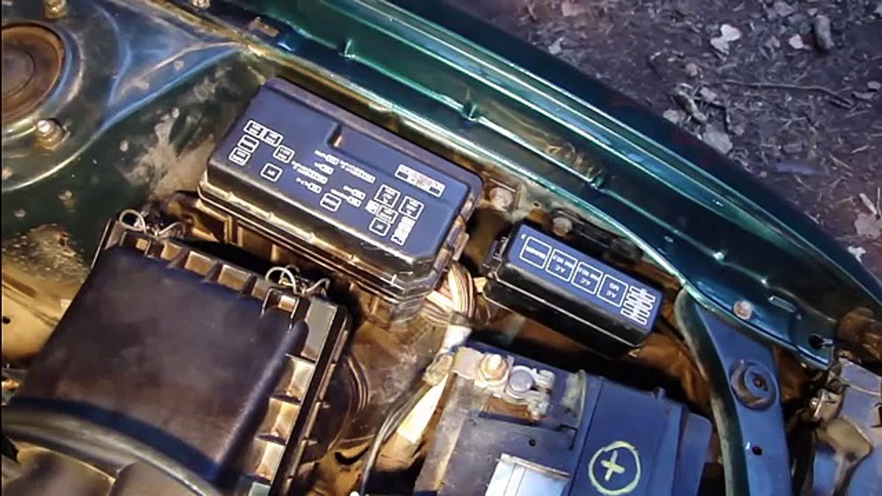 How to replace fuses and fix headlight fuse error Toyota Corolla. Years