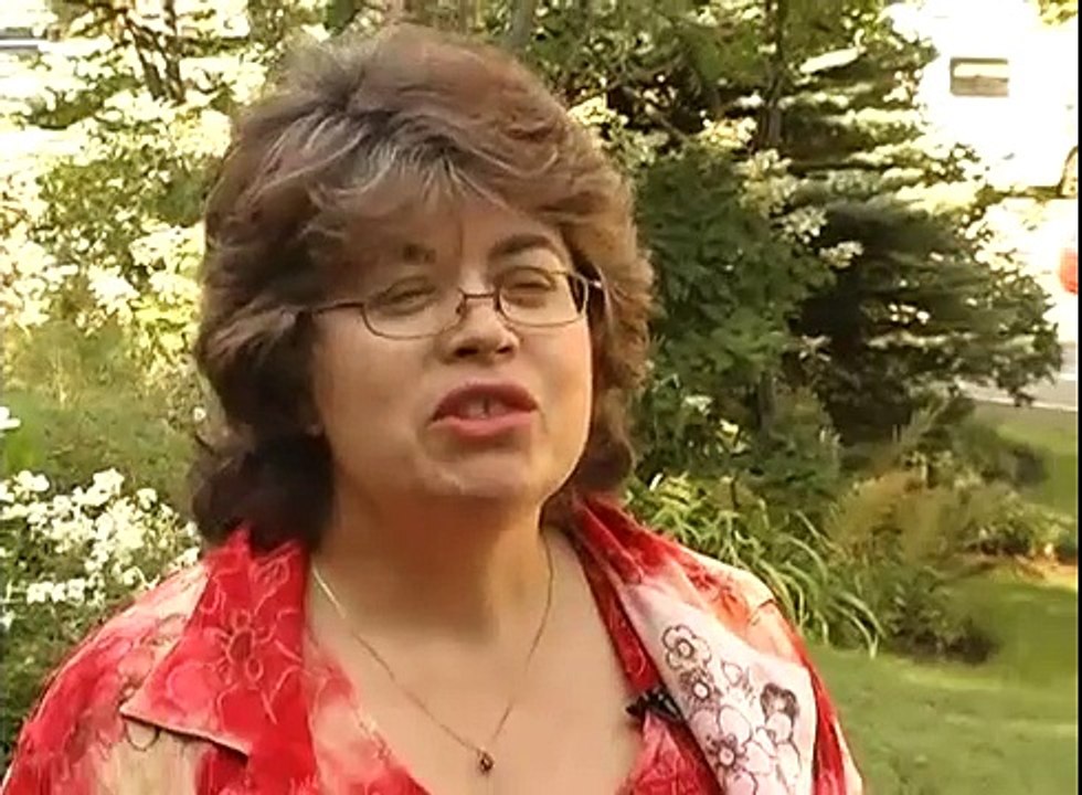 Breastfeeding Twins & Triplets: Six Success Stories TRAILER.mp4