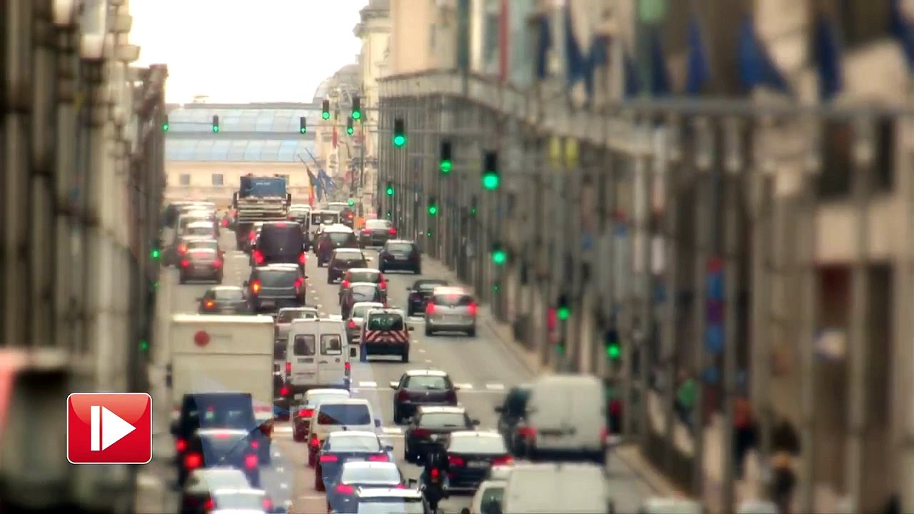 Decarbonising road transport: the path to 2050