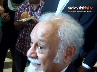 Najib, Rosmah in court complex for interview