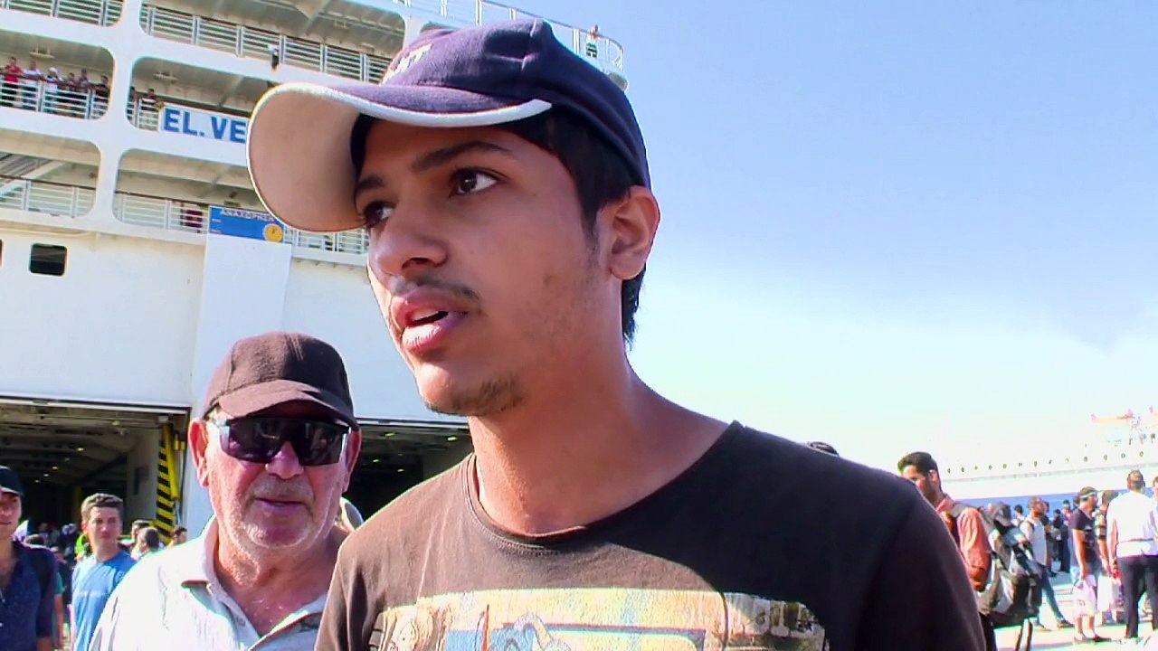 After island ordeal, desperate Syrians rerouted to Athens