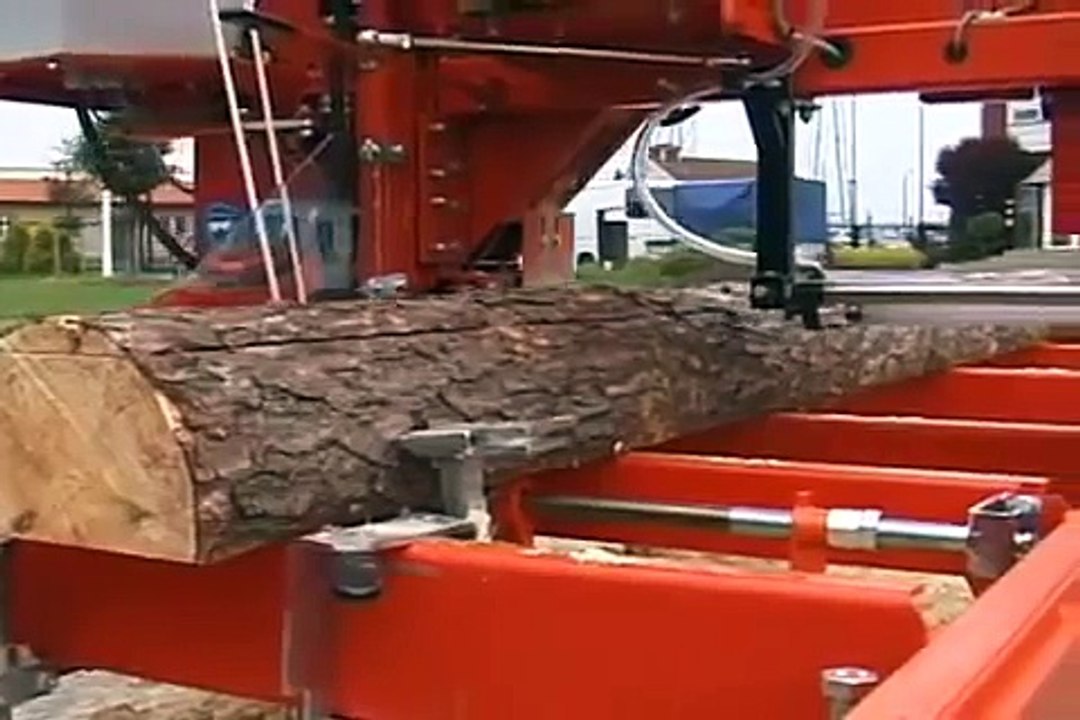 MP100 and MP150 - strugarka Wood-Mizer.mp4