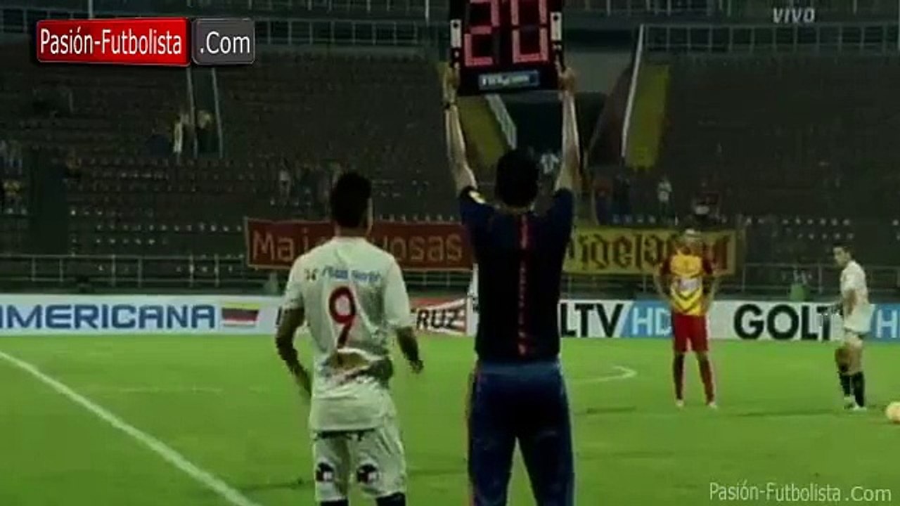 Universitario de Deportes: Raúl Ruidíaz se reestrenó con gol a Anzoátegui