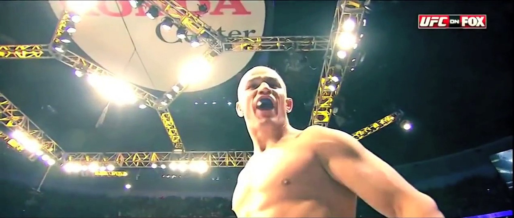 Junior Dos Santos : Wins The UFC Championship/KO's Velasquez (HD 720p)