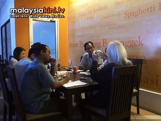 Pak Samad labels Najib's admin as 'cruel'