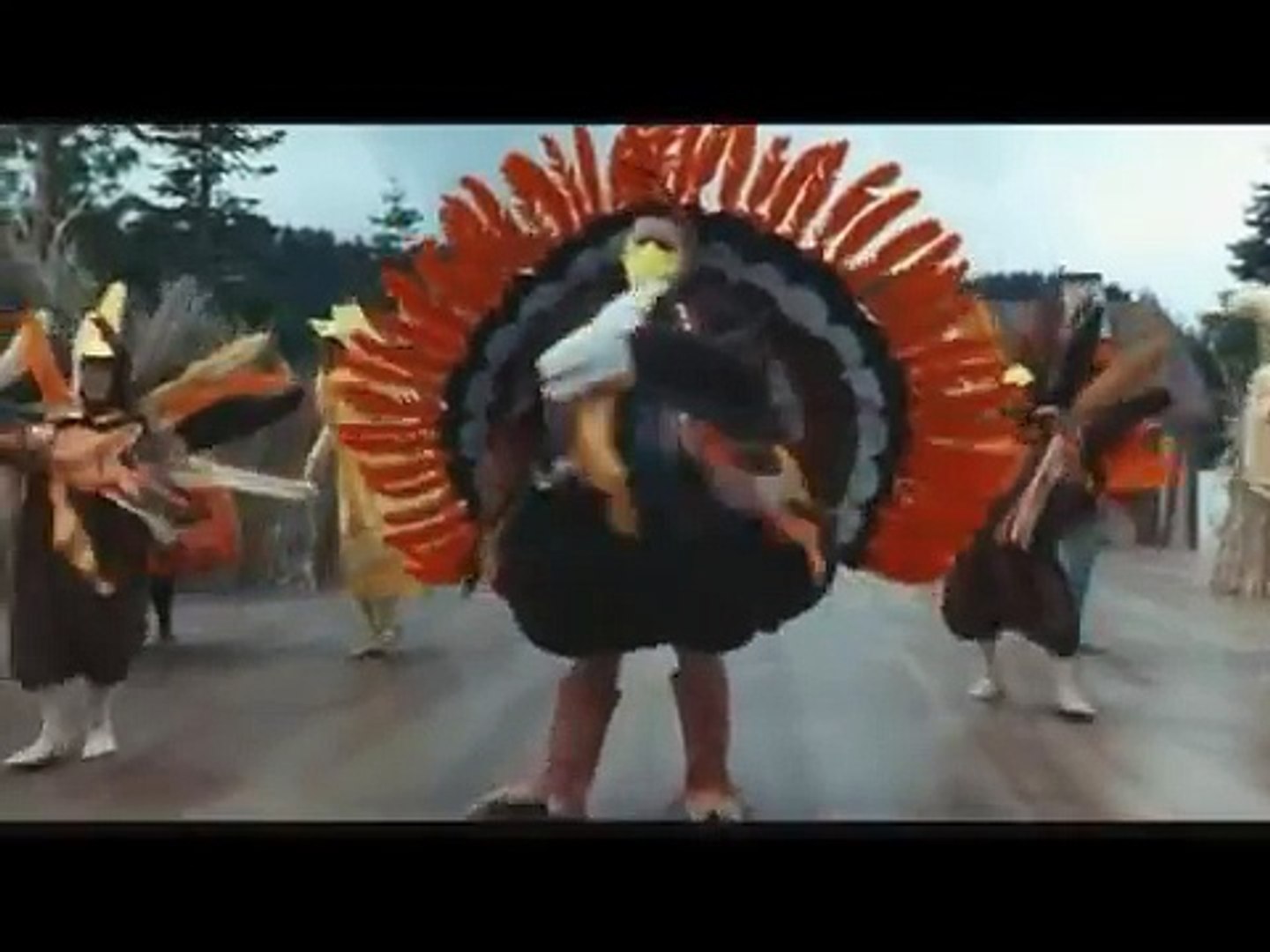 ⁣Addams Family Thanksgiving Turkey day song full scene