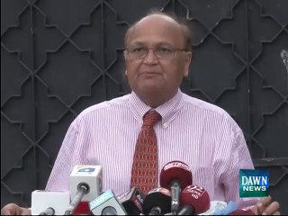 Anjum Rizvi speaks with media outside liaquat National hospital