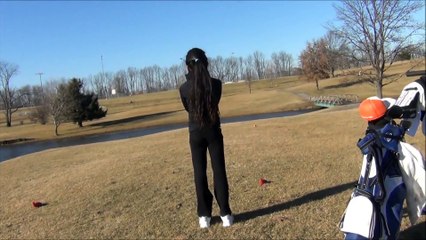 Il promet d'acheter un chien si une de ses filles met un ACE en golf...