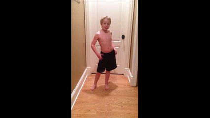 Comment faire une robe sexy à partir d'un short d'homme