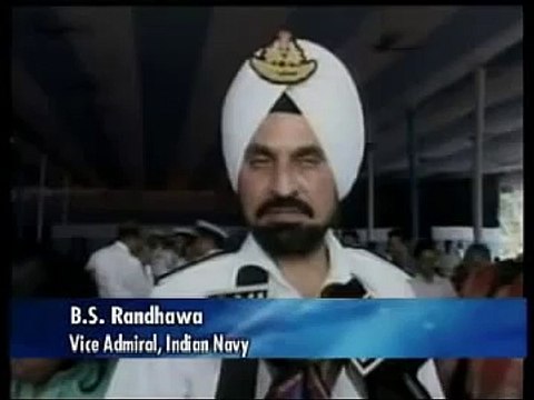 Indian navy deployed two new warships in front of pakistan sea