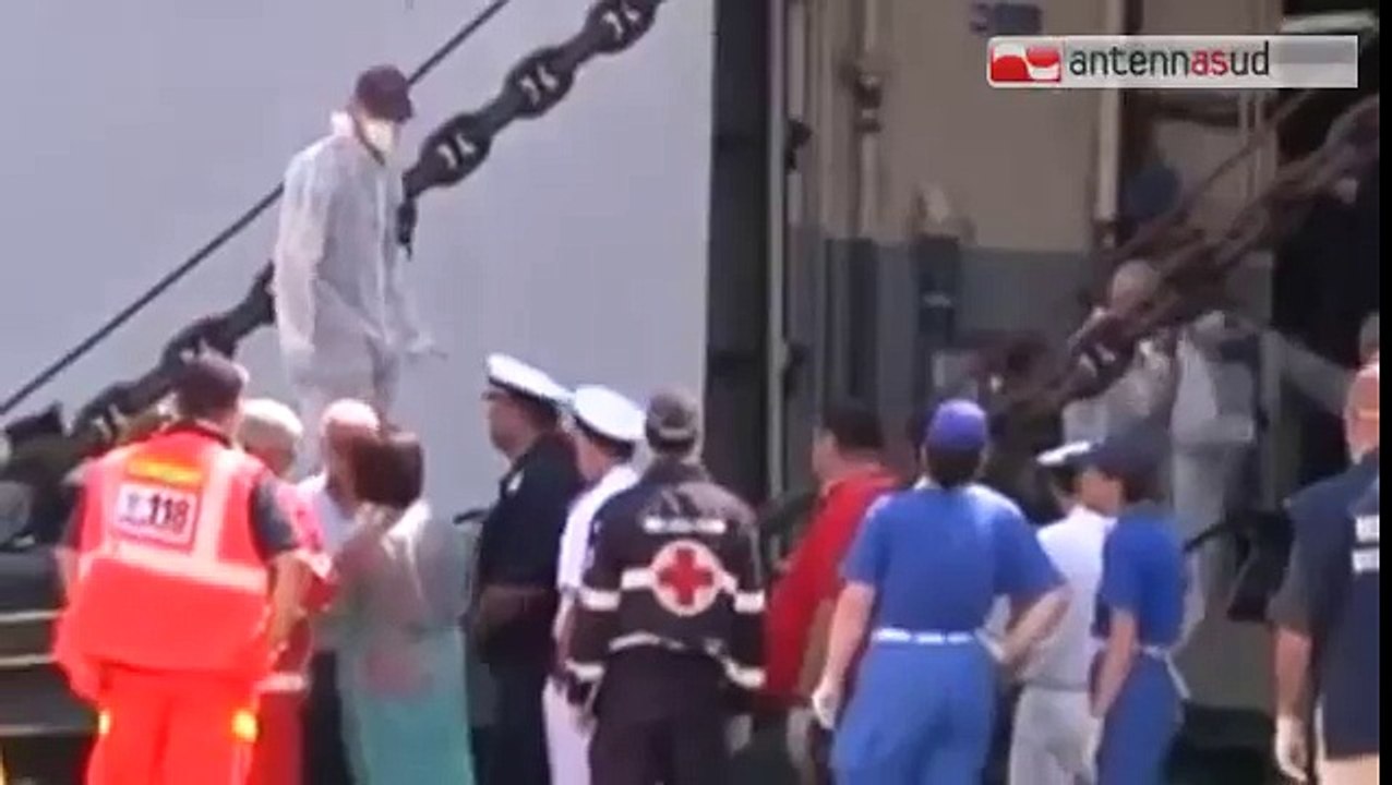 TGSRVago 20 taranto sbarcati 73 profughi