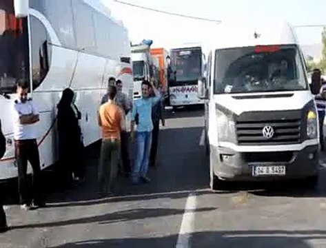 Doğubeyazıt - Iğdır yolu ulaşıma kapalı