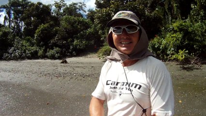 Nas praias de Ubatuba, em busca da vida, da felicidade,  da Natureza, dos mares, ,,,