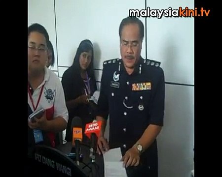 Cops relax rule, allow banners at Saturday rally