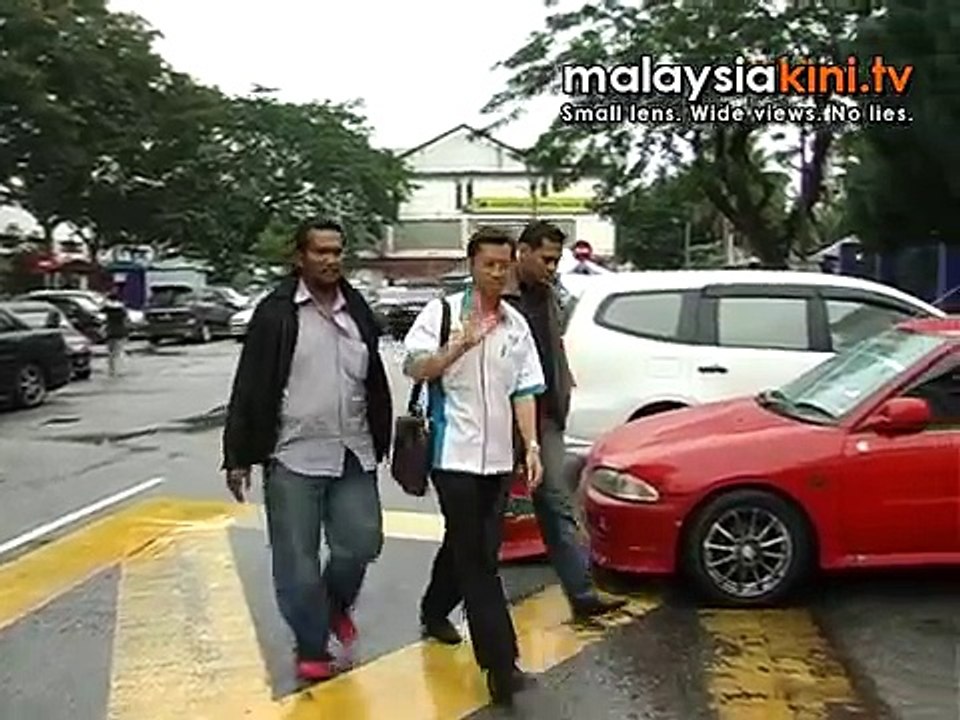 AMK giving statement on Sumpah Laknat commotion