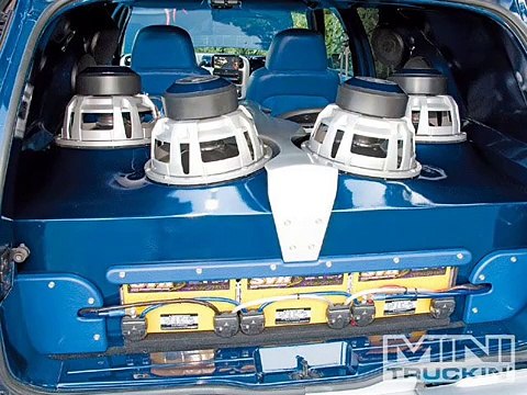 BASS BOOST (bass test) clean no distortion!