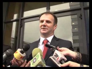 Bisedimet  Kosovë-Serbi mund të hyjnë në rrezik