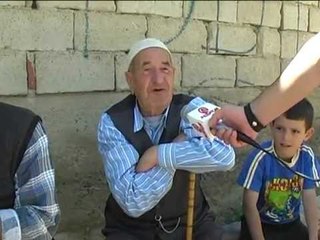 Plaku vizionar për mos-hapjen e kufirit në Llojan