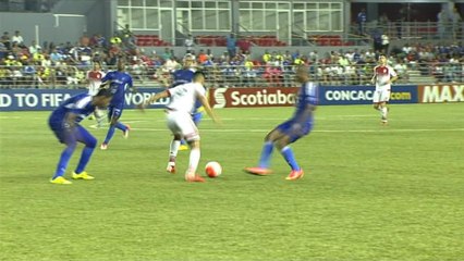 LdC CONCACAF - La merveille de passe de Farfan pour Aguilar
