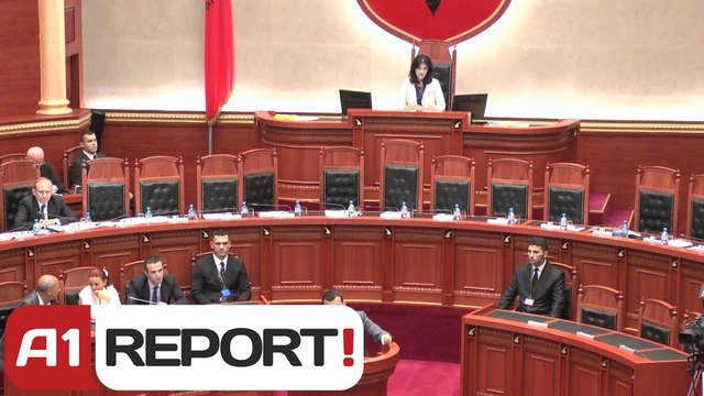 Topalli: Deputetët të më sjellin mesataren e shkollës së mesme