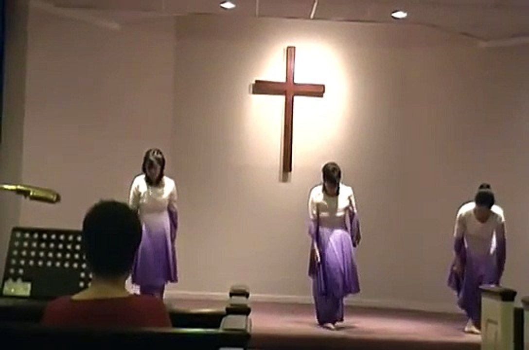 Hosanna  Hillsong Worship Dance