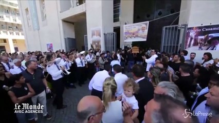 Les funérailles grandioses et choquantes d'un chef mafieux italien