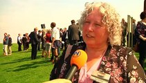 Eemsmond brengt eerbetoon aan overleden vliegtuigcrew uit WO II - RTV Noord