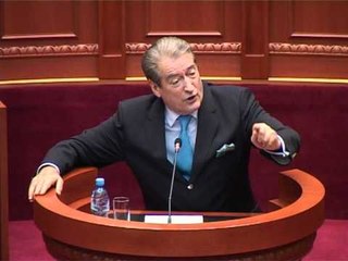 KUVEND SEANCA RAUNDI I TRETE.mpg