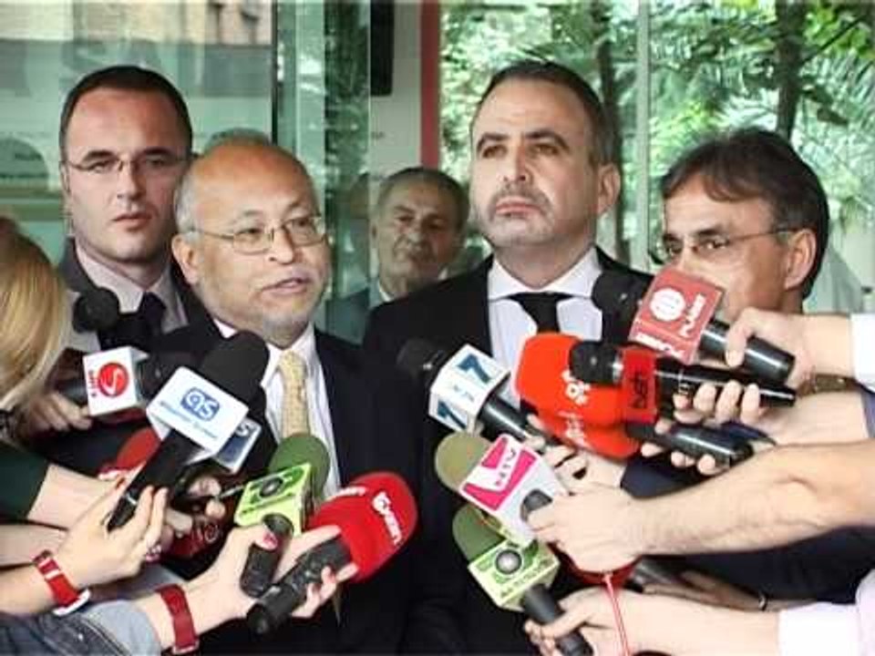 TROJKA E AMBASADORVE.mpg