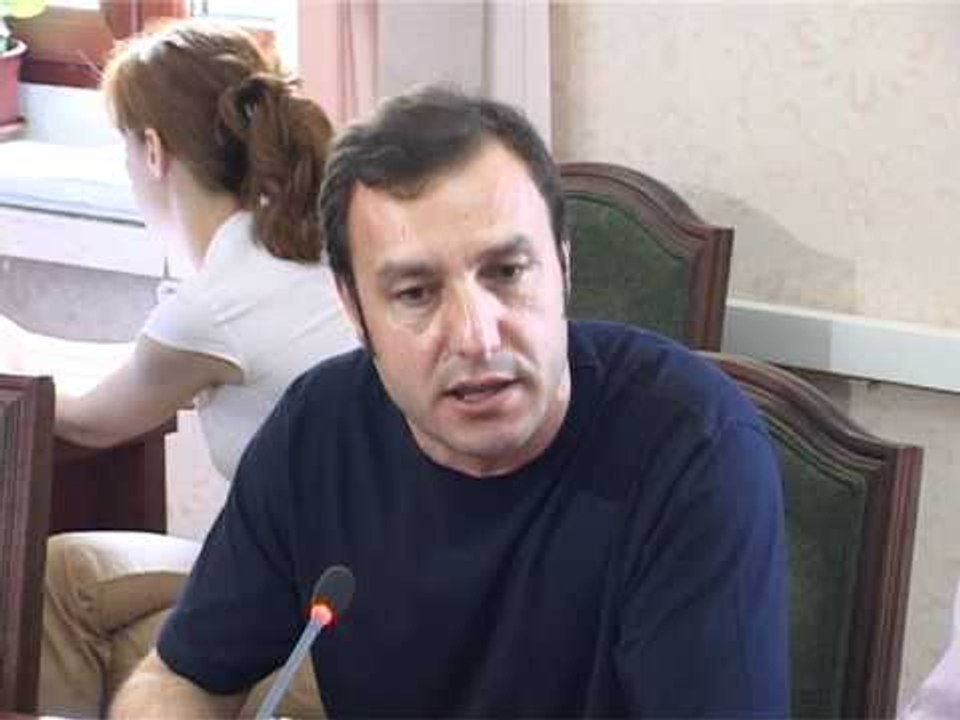 KOMISIONI PER RRUGEN LEVAN VLORE.mpg
