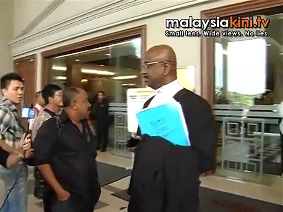 Two witnesses recalled, prosecution ends its case