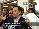 Umno's fingerprints on sex clip, says Anwar