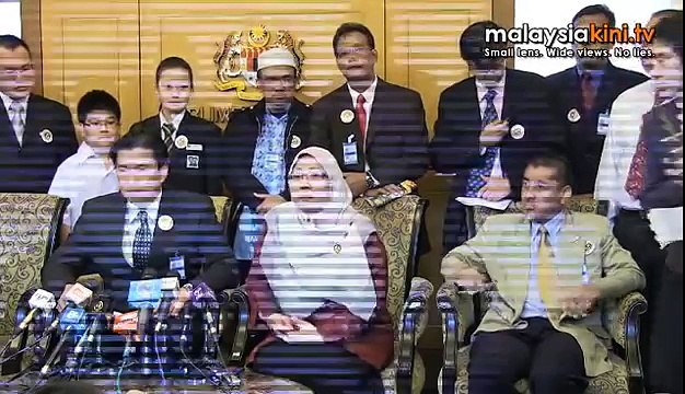 Residents to Lynas: Go back to Australia!