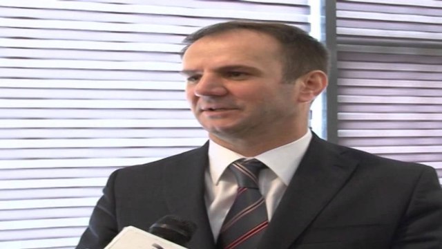 Kosove, PDK e AAK, 'lufte per ministrite