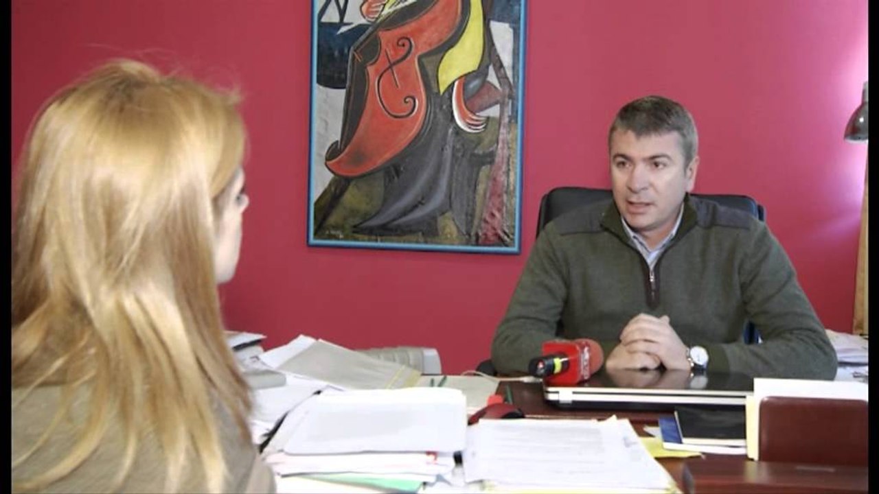 DAMIAN GJIKNURI