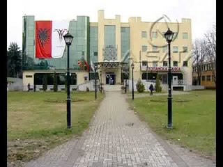 Çairi kursen 60 për qind nga ndriçimi publik