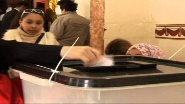 Egjipt, Kushtetuta e re votohet në referendum