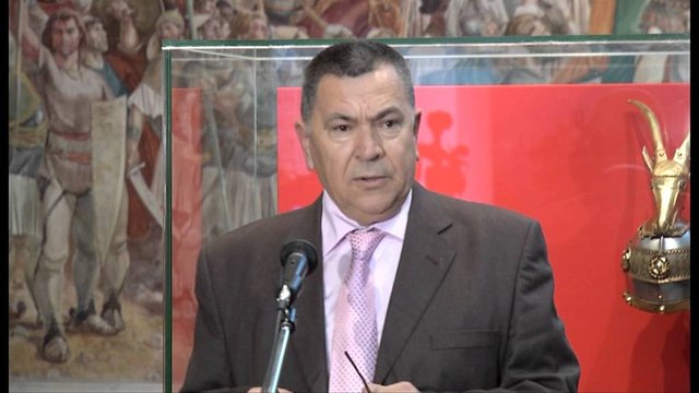 Mbyllet ekspozita e armëve të Skenderbeut