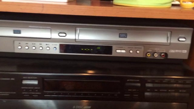 How The Samsung VCR/DVD Combo Works