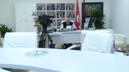 ILIR META NE FACEBOOK