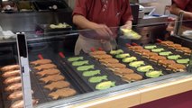 [Japanese culture]Japan food!Taiyaki ! fish-shaped pancake filled with bean jam!