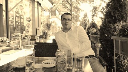 ARTAN BAKIJA-SA MAS DORE ME KE LANE.wmv