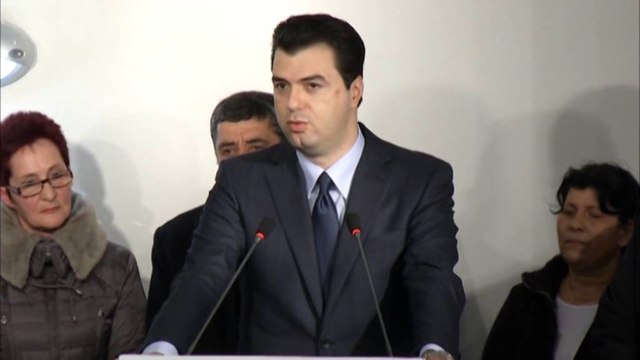 Basha: Të vendosur që çdo qytetarë i Tiranës të gëzojë të drejtën e pronës së tij