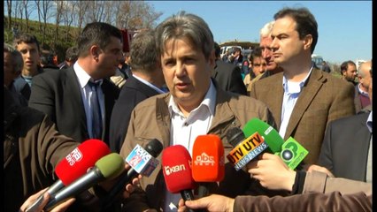 Fondi Shqiptar i Zhvillimit rikonstrukton rrugën Grekan - Dëshiran - Vlashuk