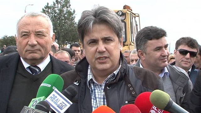 Fondi Shqiptar i Zhvillimit fillon rikonstruksionin e rrugës Novoselë - Poro - Pishporo