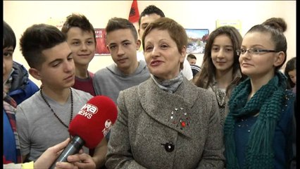 Festohet sot 7 Marsi, Dita e Mësuesit