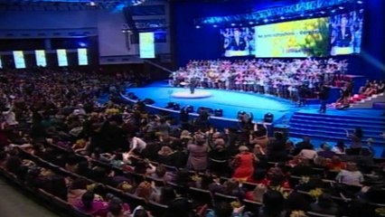 Berisha me gratë: Në 23 Qershor do shembim murin e bllokimit